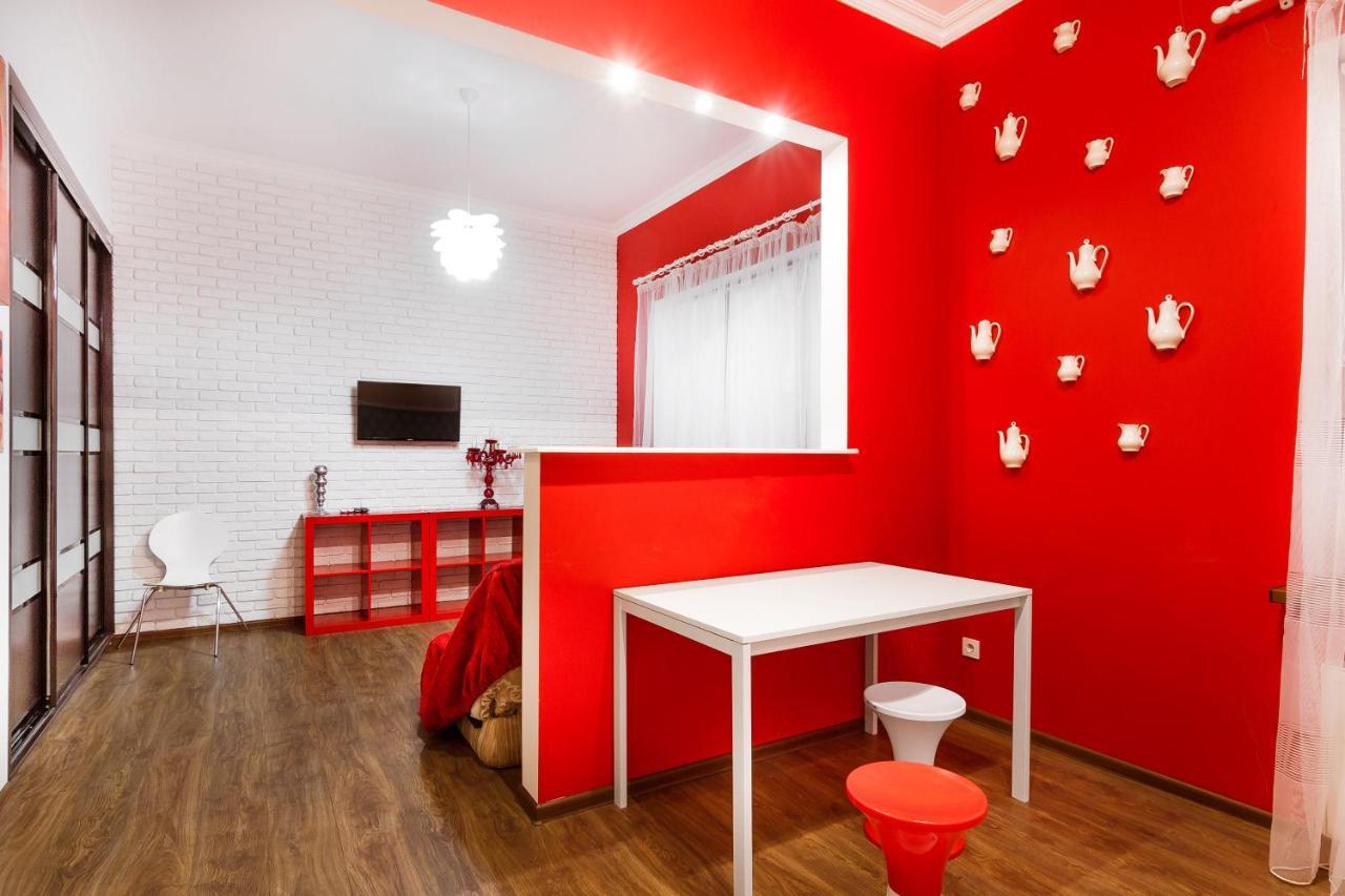Modern Apartment In The City Center In A New Building Odessa Dış mekan fotoğraf